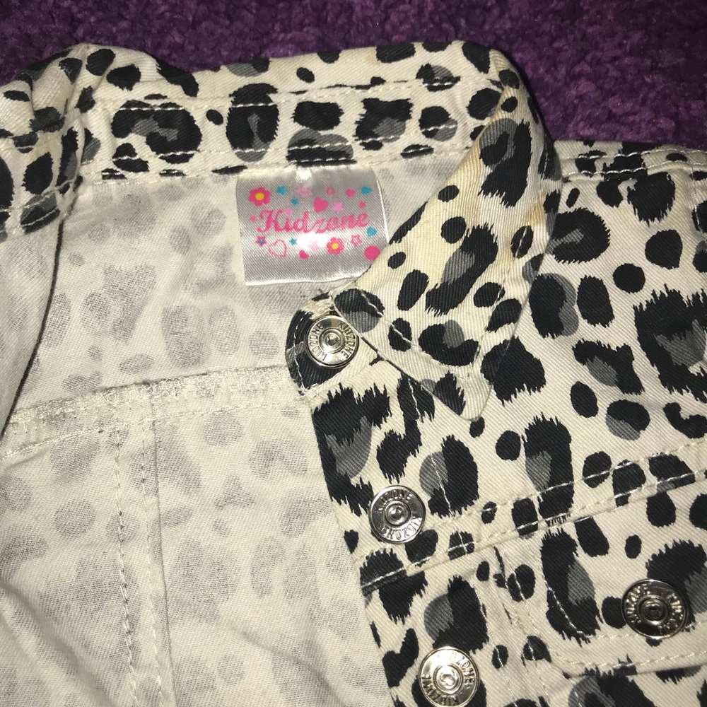 Denim jacket - Picture 2 of 3